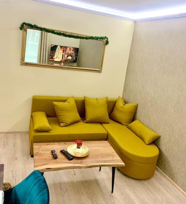 Brand New, Design Apartment Jojo, Oldtown, Balcony Bratislava Exterior photo